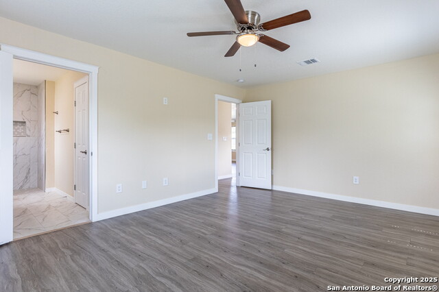 Image 15 of 27 For 5534 Painted Horse