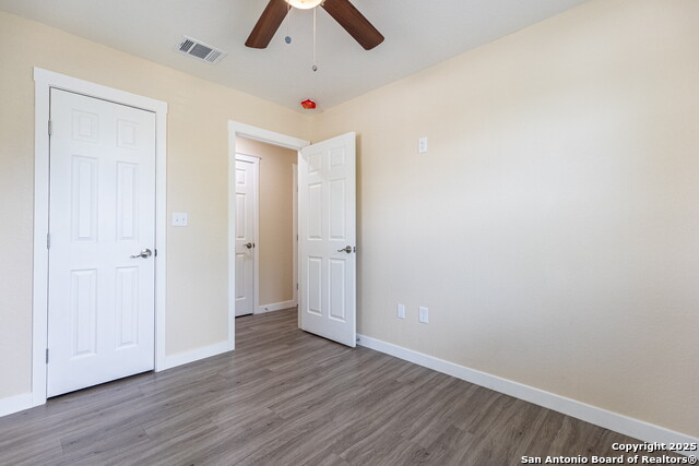 Image 19 of 27 For 5534 Painted Horse