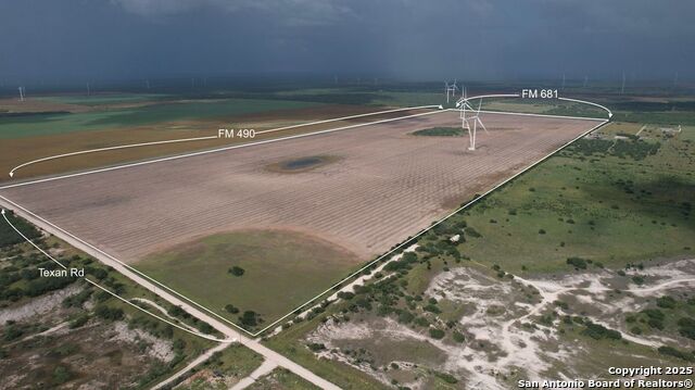 Listing photo id 0 for 00 Fm 490  