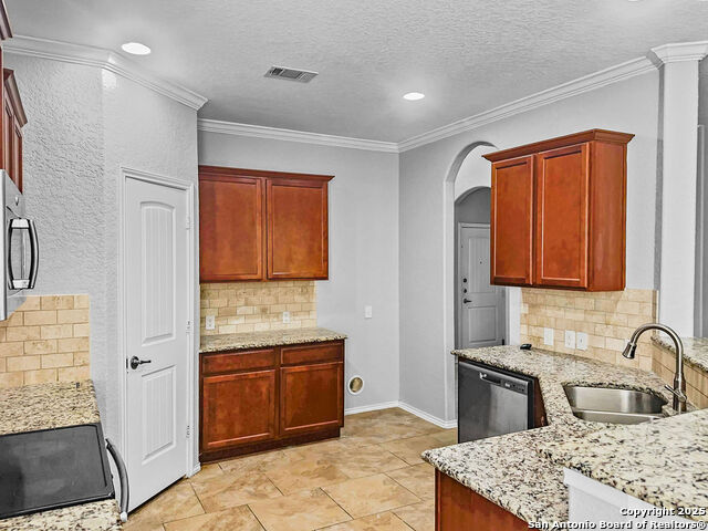 Image 3 of 16 For 525 Saddlehorn Way