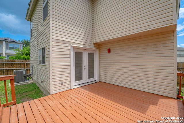 Image 17 of 29 For 5021 Kenton Royalle