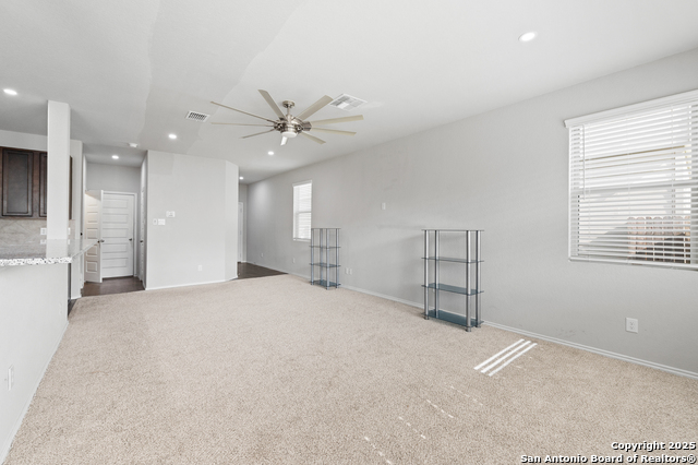 Image 14 of 43 For 5023 Sandstone Way