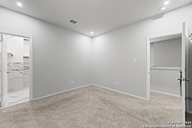Image 22 of 43 For 5023 Sandstone Way