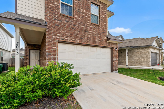 Image 3 of 43 For 5023 Sandstone Way