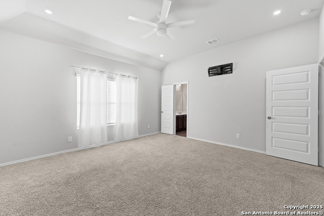 Image 36 of 43 For 5023 Sandstone Way