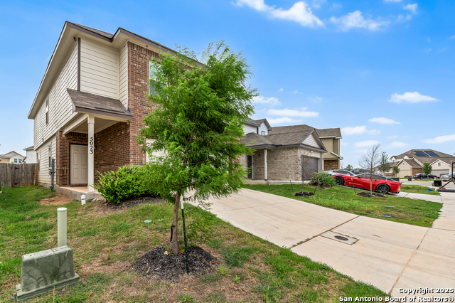 Image 5 of 43 For 5023 Sandstone Way