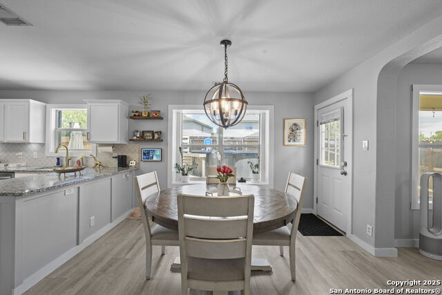 Image 12 of 41 For 4119 Bear Oak Path