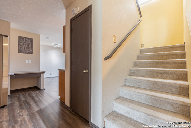 Image 30 of 34 For 11935 Ranchwell