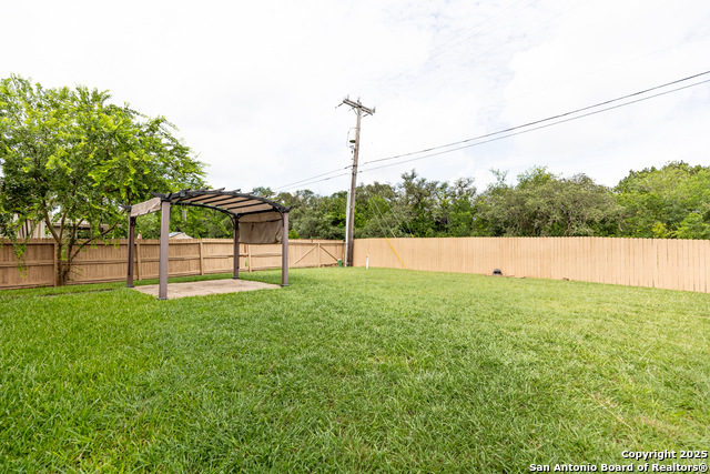 Image 32 of 34 For 11935 Ranchwell