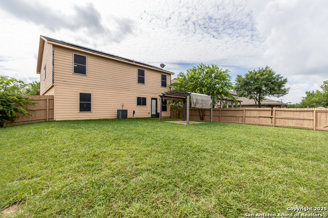 Image 33 of 34 For 11935 Ranchwell