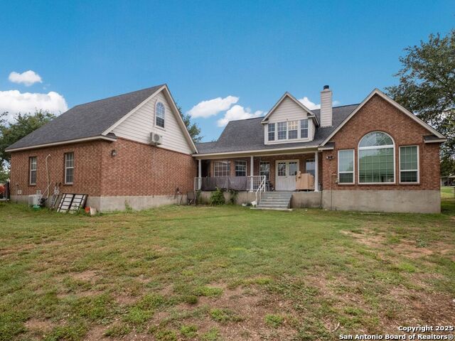 Listing photo id 15 for 233 Garden Bend