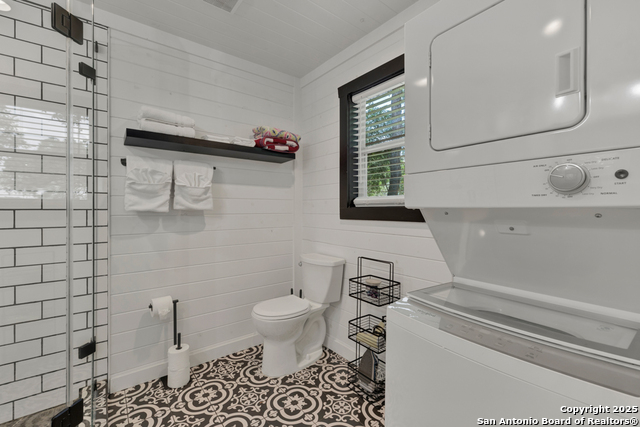 Listing photo id 18 for 14147 Fm 306