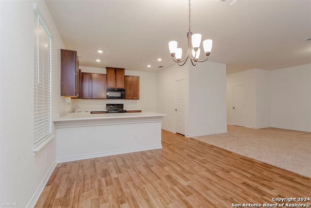 Image 5 of 14 For 245 Blacktail Dr
