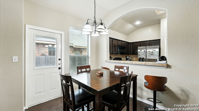Image 13 of 50 For 557 Creekside