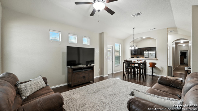 Image 15 of 50 For 557 Creekside