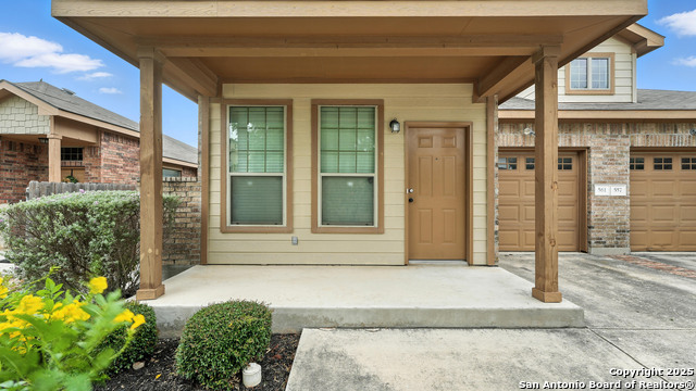 Image 7 of 50 For 557 Creekside