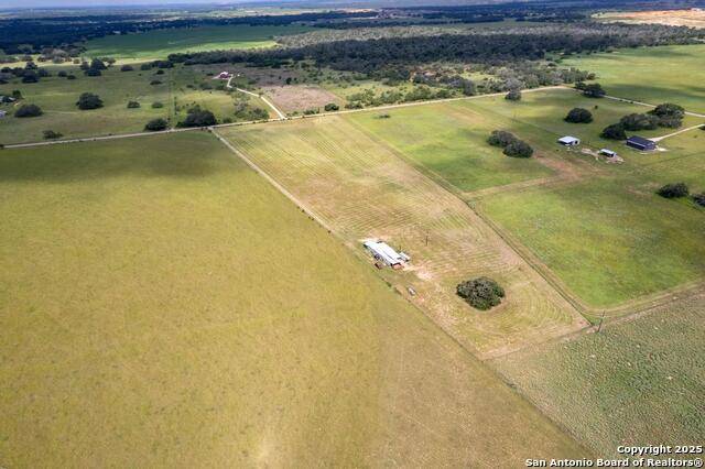 Image 13 of 19 For 3721 Schuettig Rd