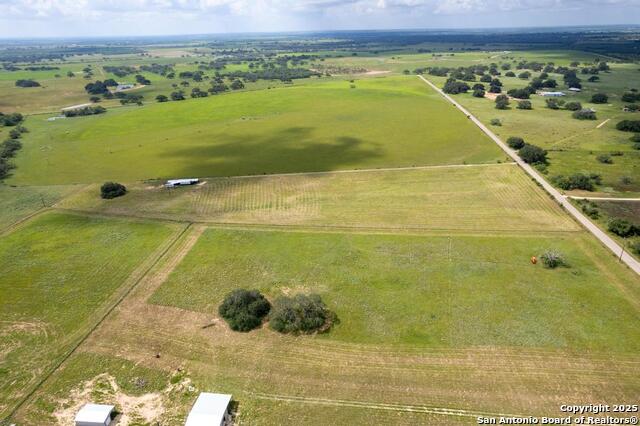 Image 14 of 19 For 3721 Schuettig Rd