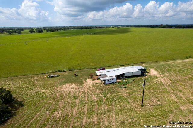 Image 9 of 19 For 3721 Schuettig Rd
