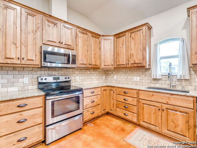 Image 11 of 24 For 1011 Timbercrest