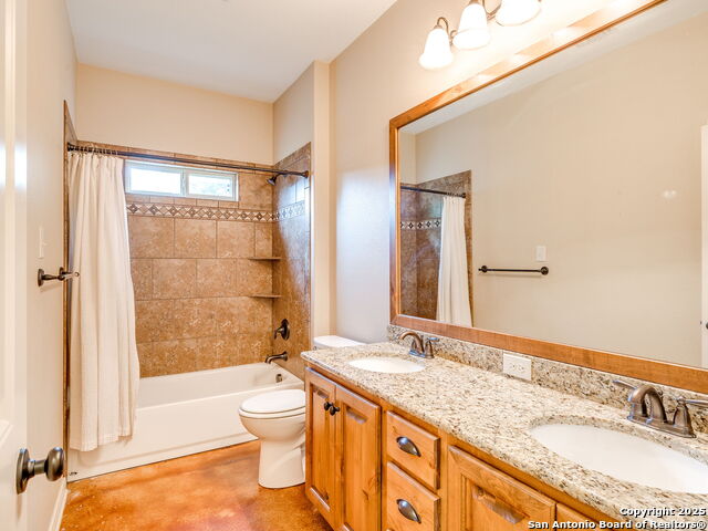 Image 21 of 24 For 1011 Timbercrest