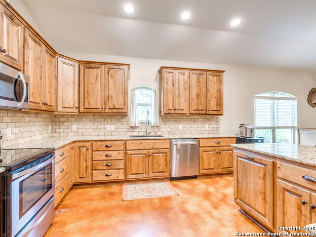 Image 9 of 24 For 1011 Timbercrest
