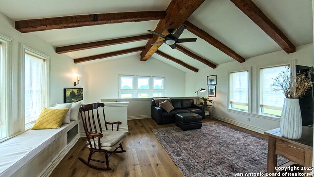 Image 19 of 40 For 925 Martingale Trail