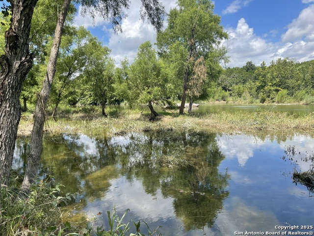 Image 4 of 40 For 925 Martingale Trail