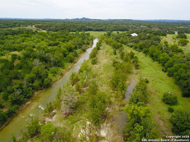 Image 8 of 40 For 925 Martingale Trail