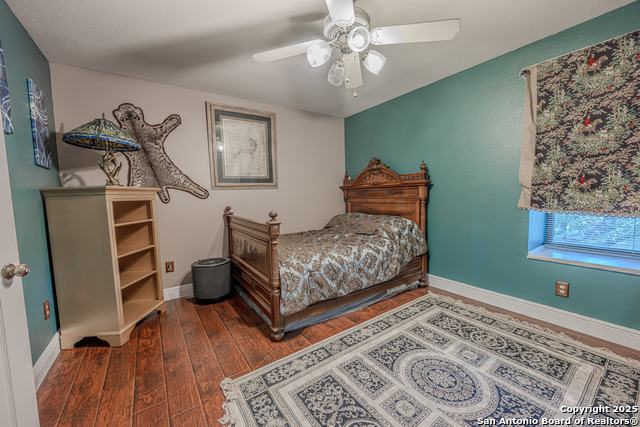 Image 18 of 35 For 7802 Timber Top Dr