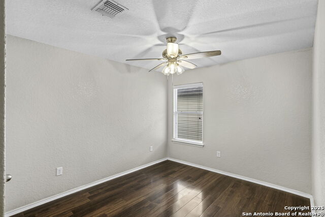 Image 11 of 19 For 5958 Pearl  