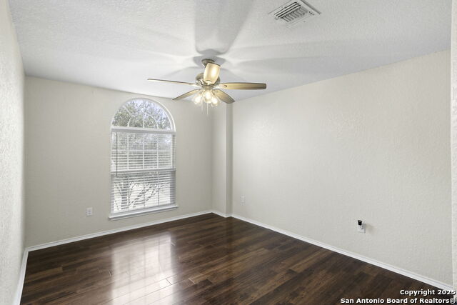 Image 13 of 19 For 5958 Pearl  