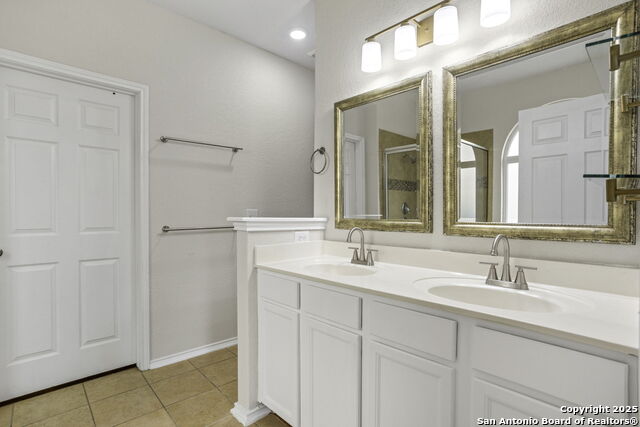 Image 9 of 19 For 5958 Pearl  