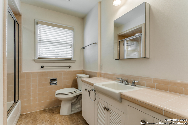 Image 20 of 25 For 251 Brightwood