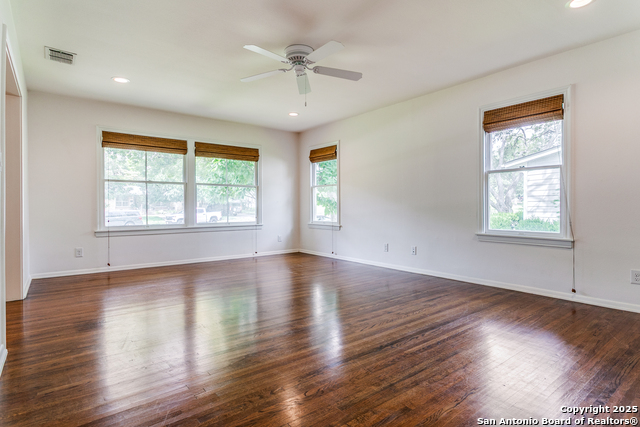 Image 3 of 25 For 251 Brightwood
