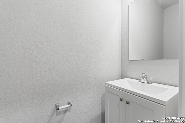 Image 8 of 43 For 5023 Sandstone Way