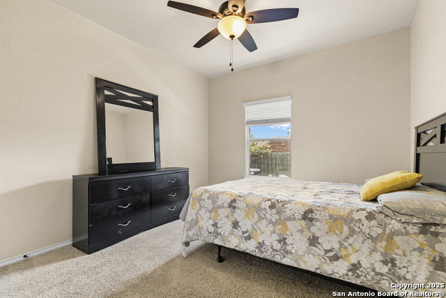 Listing photo id 17 for 8226 Grissom Pass