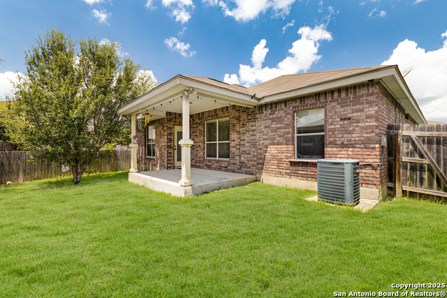 Listing photo id 21 for 8226 Grissom Pass