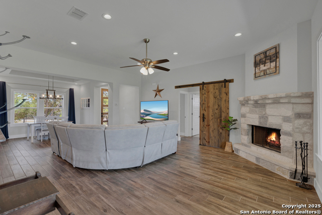 Image 13 of 40 For 315 Hilltop  
