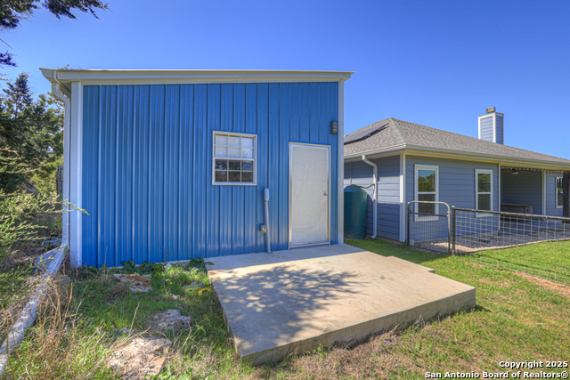 Image 33 of 40 For 315 Hilltop  