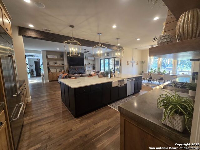 Image 12 of 50 For 656 River Way