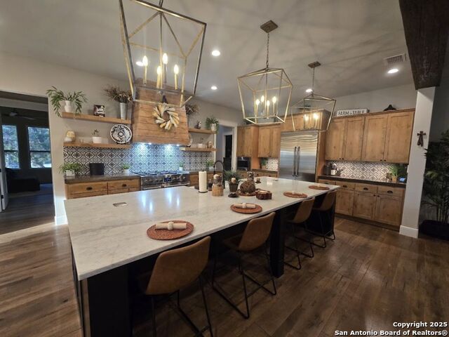Image 13 of 50 For 656 River Way