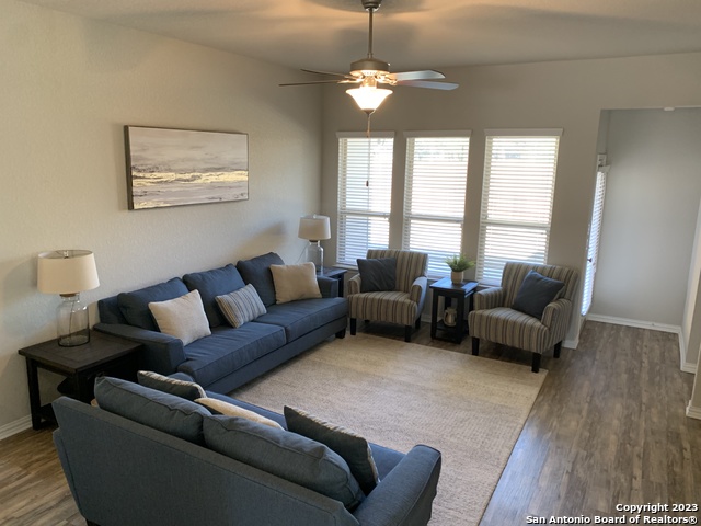 Image 18 of 41 For 10330 Owl Woods