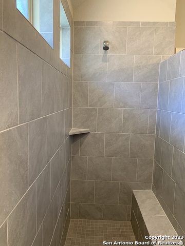 Image 25 of 41 For 10330 Owl Woods