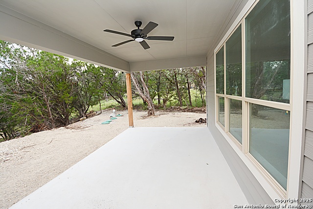 Listing photo id 8 for 197 Bogi