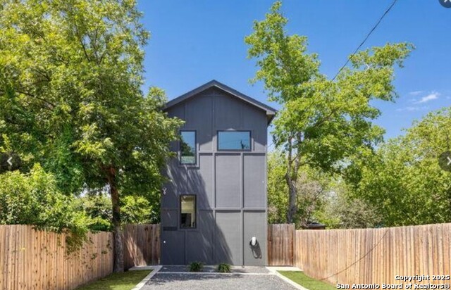 Details for 1641 Center  , San Antonio, TX 78202