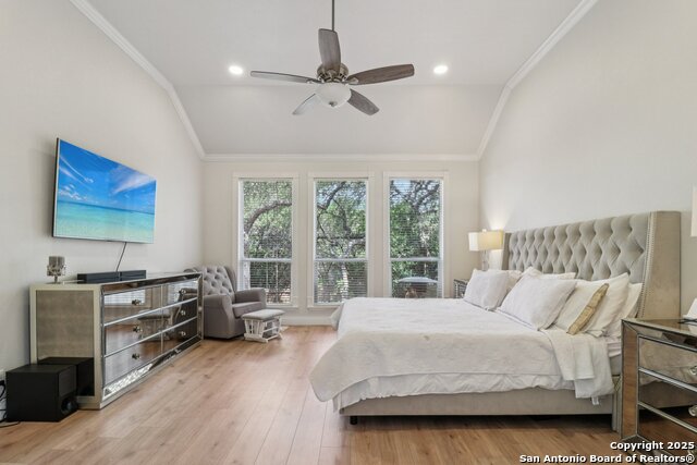 Image 4 of 32 For 1321 Barton Creek