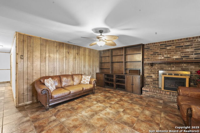 Image 11 of 25 For 311 Indian Pink