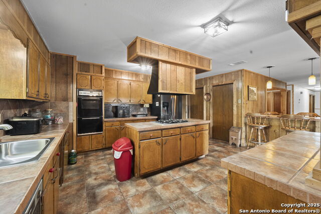 Image 6 of 25 For 311 Indian Pink