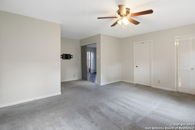 Listing photo id 13 for 818 Cherry  